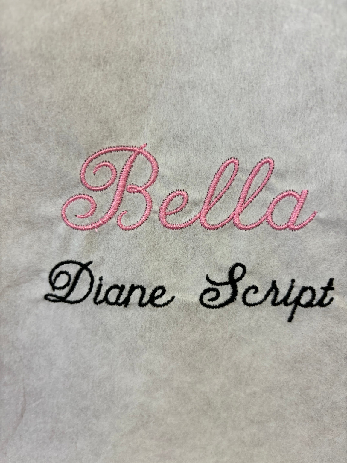 Monogram - Diane Script